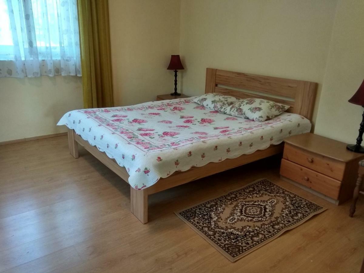 Guest House Samson Vahanec Екстер'єр фото